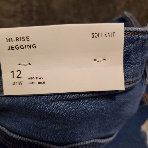 Jeans - Picture 7 of 9